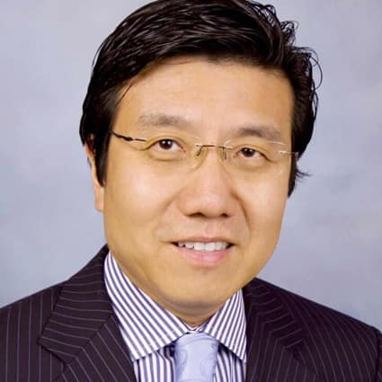 Yun-Po Zhang, dentysta, doktor nauk medycznych
