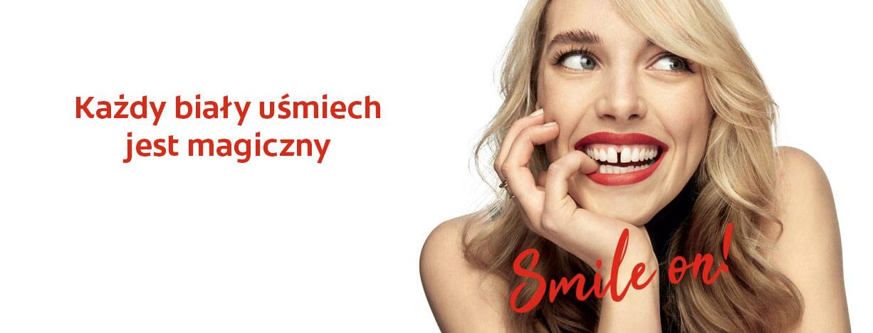 Każdy biały uśmiech jest magiczny